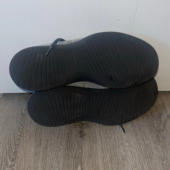 ALLBIRDS WOOL RUNNERS 0119 in light of gray with gray sole men’s sizes 12 - Picture 10 of 11